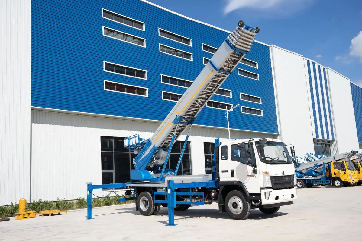 连云港赣榆小型云梯车上料车租赁多少钱