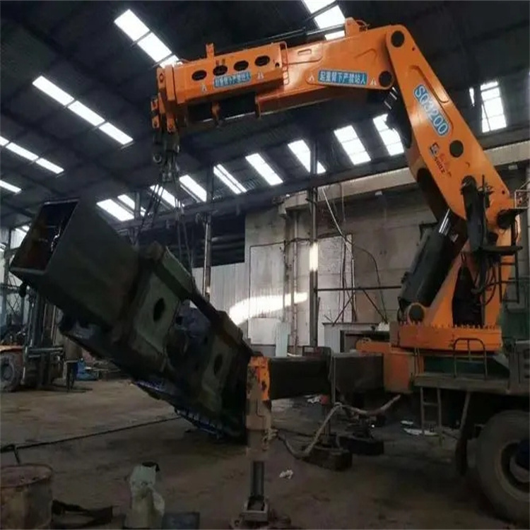 连云港赣榆130吨折臂吊车出租吊机租赁附近电话